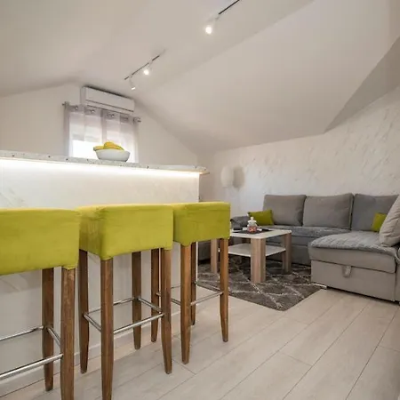 Bregovi Apartment